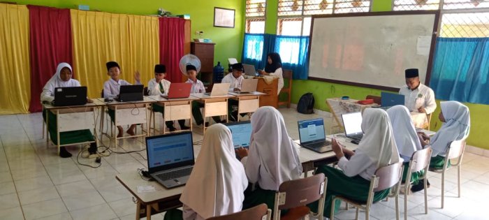 Pelaksanaan ANBK Sesi Pertama di MIN 1 Tebo Berjalan Lancar Pelaksanaan ANBK Sesi Pertama di MIN 1 Tebo Berjalan Lancar