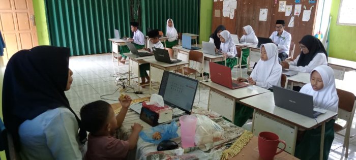 Gladi ANBK Sesi Kedua MIN 1 Tebo Berjalan Lancar Gladi ANBK Sesi Kedua MIN 1 Tebo Berjalan Lancar