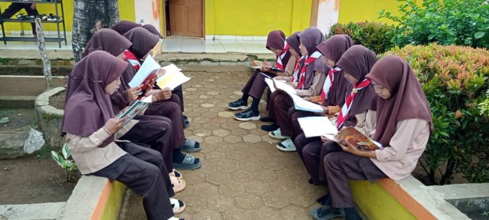 Siswa MIN 1 Tebo Tingkatkan Semangat Ikuti Kegiatan ASAS Dengan Belajar Bersama