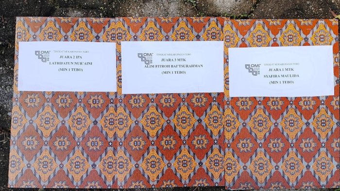 Tiga Siswa MIN 1 Tebo Peraih Prestasi OMI Terima Reward Pada HAB Ke-80 Tiga Siswa MIN 1 Tebo Peraih Prestasi OMI Terima Reward Pada HAB Ke-80