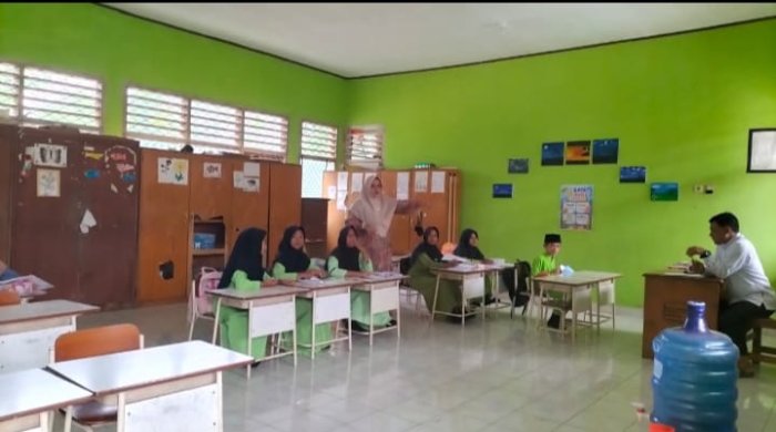 Enam Siswa Terbaik MIN 1 Tebo, Ikuti Bimbingan Intensif Jelang Pelaksanaan OMI Tahun 2026 Enam Siswa Terbaik MIN 1 Tebo, Ikuti Bimbingan Intensif Jelang Pelaksanaan OMI Tahun 2026