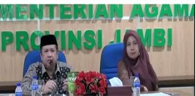 MIN 1 Tebo Ikuti Pembinaan Karakter dan Integritas Guru Lewat Zoom Meeting MIN 1 Tebo Ikuti Pembinaan Karakter dan Integritas Guru Lewat Zoom Meeting