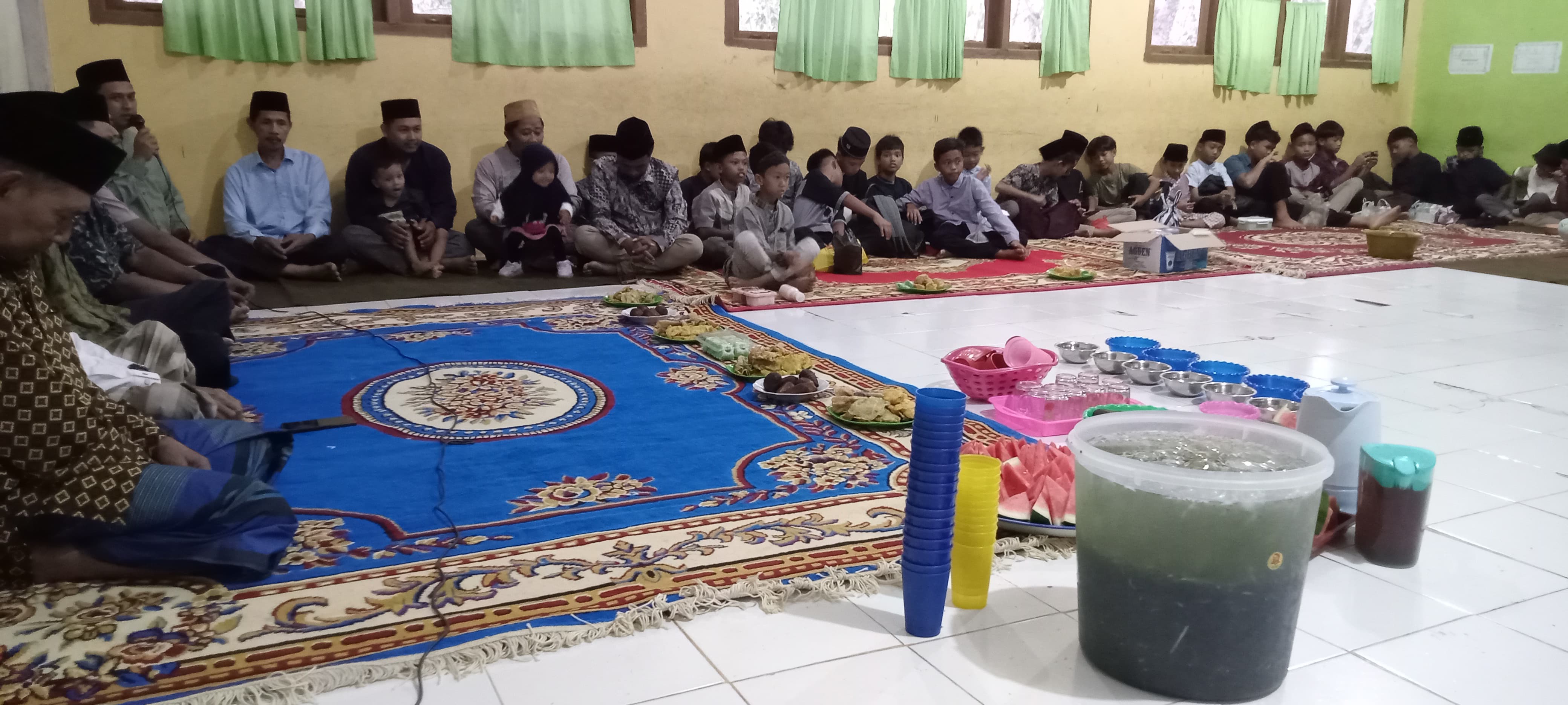 Bukber (Buka Bersama ) MIN 1 Tebo Bukber (Buka Bersama ) MIN 1 Tebo