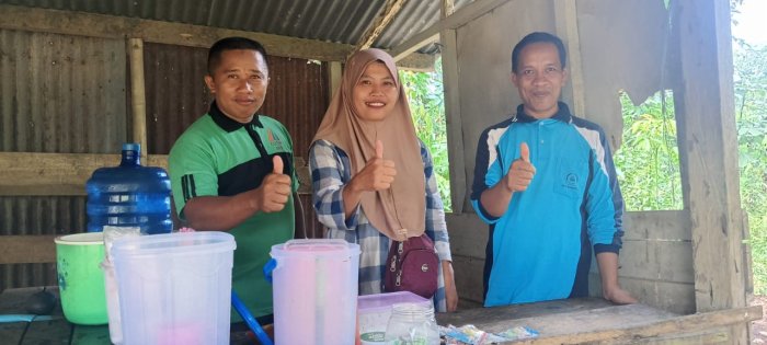 Dewan Guru MIN 1 Tebo Pantau Kebersihan dan Menu di Kantin Sehat Madrasah Dewan Guru MIN 1 Tebo Pantau Kebersihan dan Menu di Kantin Sehat Madrasah