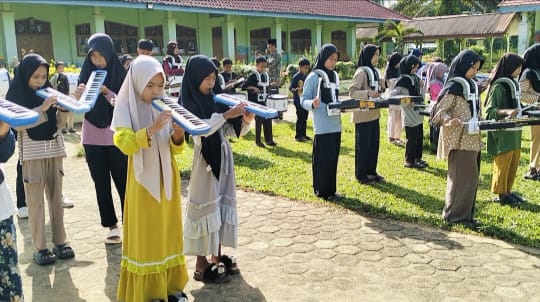 Siswa MIN 1 Tebo Antusias Ikuti Kegiatan Ekstrakurikuler di Madrasah