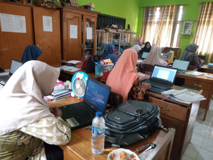 Dewan Guru MIN 1 Tebo Rampungkan Perangkat Pembelajaran, Dukung Kelancaran KBM di Madrasah