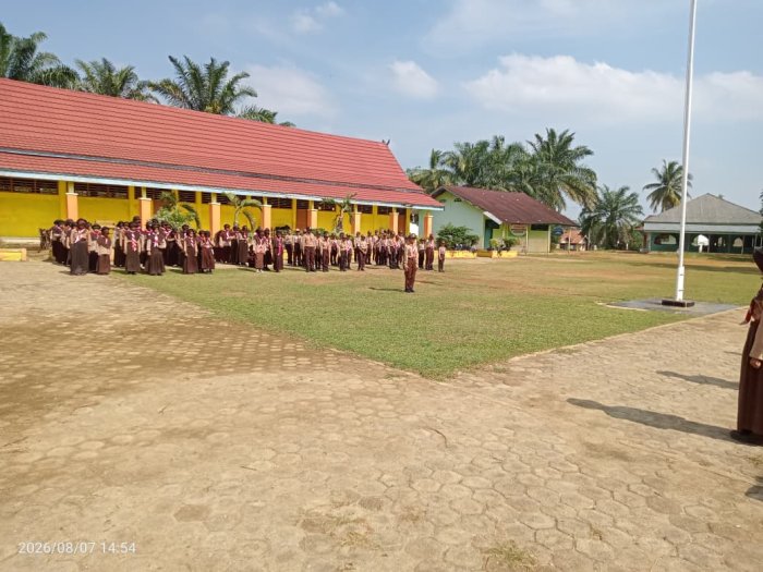 Siswa MIN 1 Tebo Aktif Ikuti Pelaksanaan Ektrakurikuler Pramuka Matangkan Persiapan Perkemahan Tahun 2026 Siswa MIN 1 Tebo Aktif Ikuti Pelaksanaan Ektrakurikuler Pramuka Matangkan Persiapan Perkemahan Tahun 2026