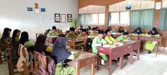 Siswa MIN 1 Tebo Antusias Ikuti Pembelajaran Peroleh Ilmu Sebagai Bekal Masa Depan
