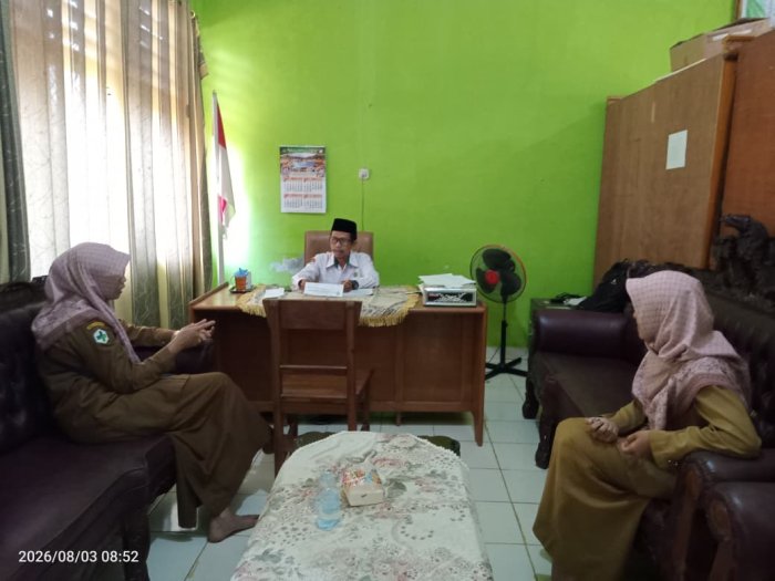 UPTD Puskesmas Sumbersari Kunjungi MIN 1 Tebo Bahas Program Kesehatan di Madrasah UPTD Puskesmas Sumbersari Kunjungi MIN 1 Tebo Bahas Program Kesehatan di Madrasah