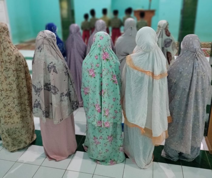 Siswa Kelas V MIN 1 Tebo Rutin Laksanakan Pembiasaan Sholat Dhuha Dengan Antusias