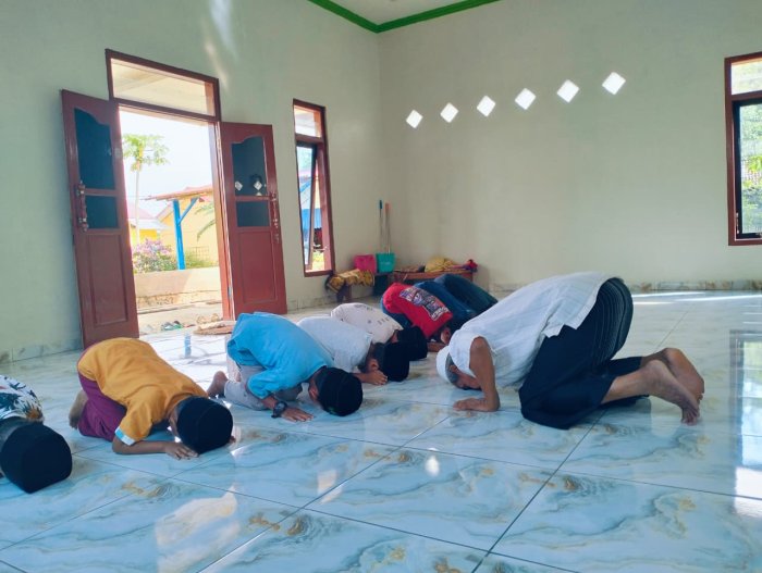 Taman Pendidikan Al-Quran Berikan Pembelajaran Praktik Sholat Sebagai Bekal Bagi Siswa