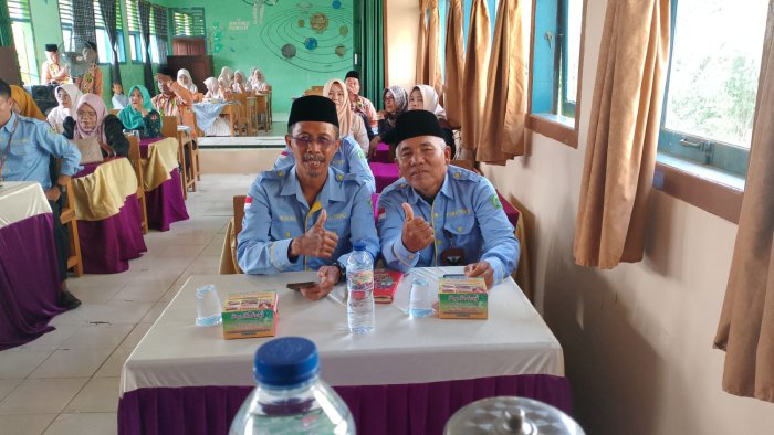 Kepala MIN 1 Tebo Hadiri Rapat Koordinasi FKKM di MIN 4 Tebo Kepala MIN 1 Tebo Hadiri Rapat Koordinasi FKKM di MIN 4 Tebo