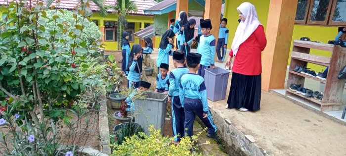 Keluarga Besar MIN 1 Tebo Prioritaskan Kebersihan Dukung Semangat Belajar di Madrasah