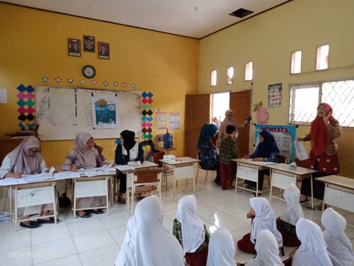 UPTD Puskesmas Sumbersari Adakan Pemeriksaan Kesehatan Untuk Siswa di MIN 1 Tebo UPTD Puskesmas Sumbersari Adakan Pemeriksaan Kesehatan Untuk Siswa di MIN 1 Tebo