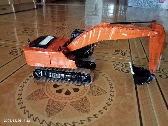 Siswa MIN 1 Tebo Asah Kreativitas dengan Membuat Miniatur Pada Saat Libur Semester