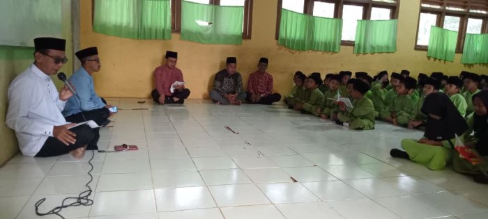 MIN 1 Tebo Laksanakan Kegiatan Istiqosah Sebagai Pembiasaan Di Madrasah