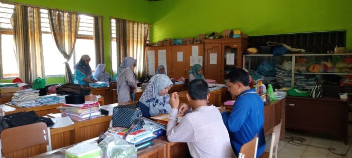 Keluarga Besar MIN 1 Tebo Matangkan Persiapan Penilaian Kinerja Kepala Madrasah (PKKM) Tahun 2025