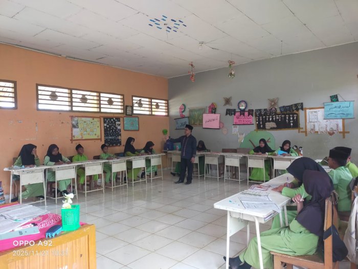 Siswa Kelas 6B Pelajari PPKn Amalkan Pancasila Dalam Kehidupan Sehari-Hari