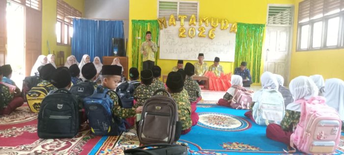 Penutupan Kegiatan MATAMUDA MIN 1 Tebo Berlangsung Meriah dan Antusias di Aula Madrasah Penutupan Kegiatan MATAMUDA MIN 1 Tebo Berlangsung Meriah dan Antusias di Aula Madrasah