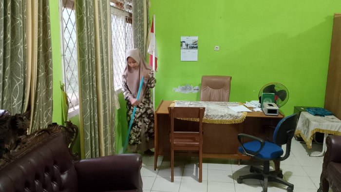 MIN 1 Tebo Tunjukkan Komitmen Bersama Terapkan Madrasah Bersih Setiap Hari