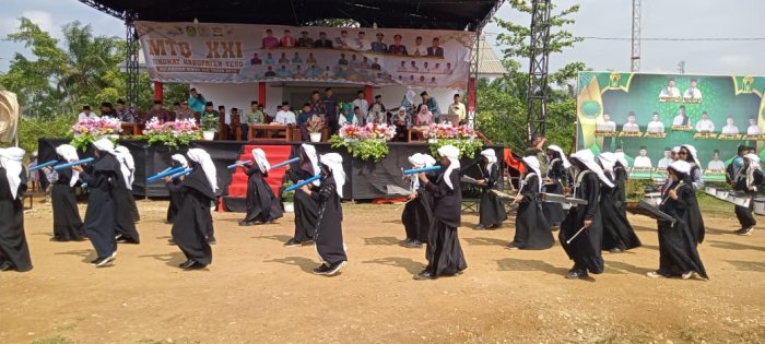 Semangat Luar Biasa Drumband MIN 1 Tebo Sukses Meriahkan Pawai MTQ Ke- XXI