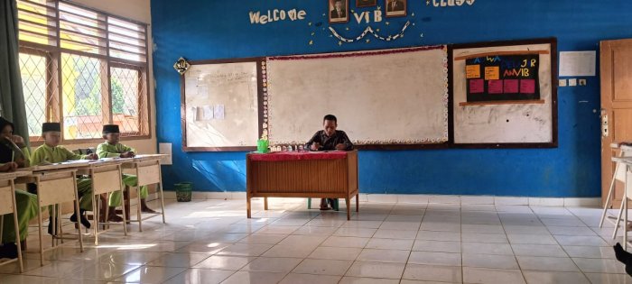 Dewan Guru MIN 1 Tebo Tunjukkan  Semangat Berikan Ilmu Kepada Siswa