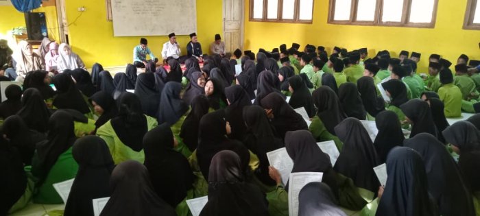 MIN 1 Tebo Gelar Istighosah Sebagai Pembiasaan Hari Jumat