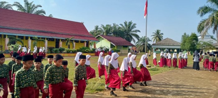 Siswa MIN 1 Tebo Aktif Ikuti Kegiatan Pembiasaan di Madrasah