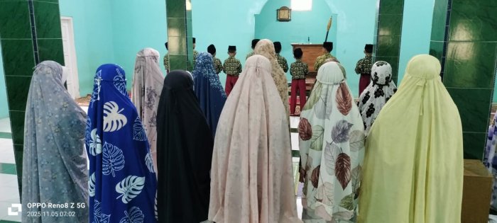 Semangat Pagi, Siswa Kelas 5 MIN 1 Tebo Rutin Laksanakan Pembiasaan Sholat Dhuha