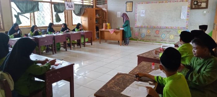Siswa MIN 1 Tebo Ikuti Pembelajaran Usai Upacara HUT Kabupaten Tebo