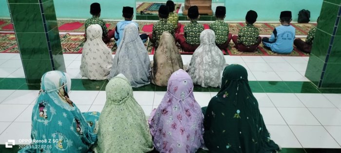 Siswa Kelas 4 MIN 1 Tebo Laksanakan Pembiasaan  Sholat Dhuha Rutin di Hari Kamis