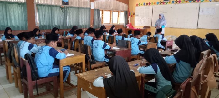 Siswa MIN 1 Tebo Aktif Laksanakan Proses Pembelajaran Peroleh Ilmu Yang Bermanfaat Siswa MIN 1 Tebo Aktif Laksanakan Proses Pembelajaran Peroleh Ilmu Yang Bermanfaat