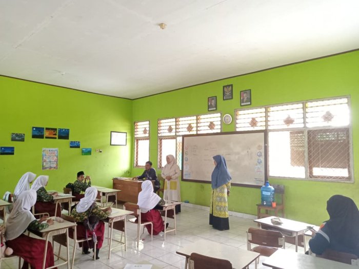 Dewan Guru MIN 1 Tebo Dukung Semangat Siswa, Siap Berikan Bimbingan Belajar Pada Ajang OMI Tahun 2026