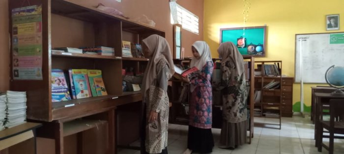 Penataan Perpustakaan MIN 1 Tebo Tingkatkan Minat Baca Siswa