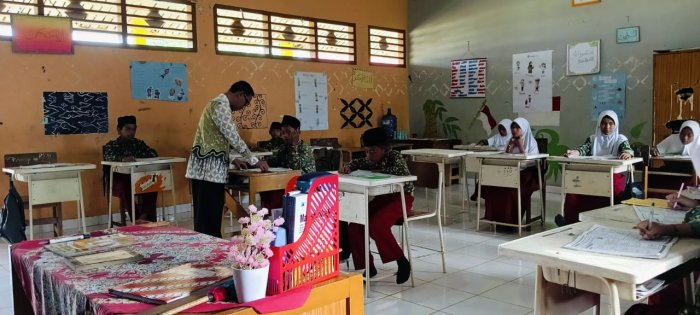 Siswa Kelas Tinggi MIN 1 Tebo Tunjukkan Antusiasme Dalam Menuntut Ilmu di Madrasah