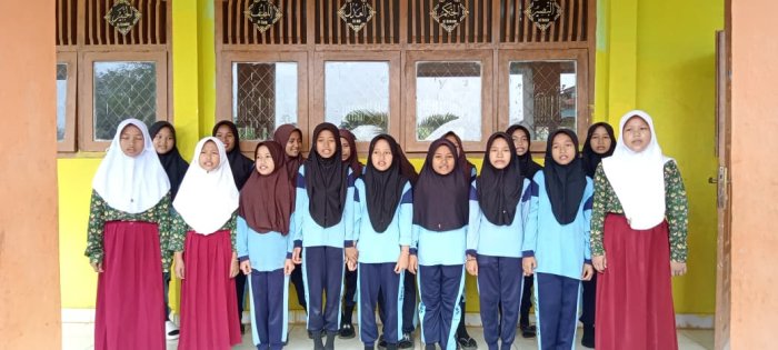 Siswa MIN 1 Tebo Siapkan Diri Ikuti Kegiatan  Lomba Paduan Suara