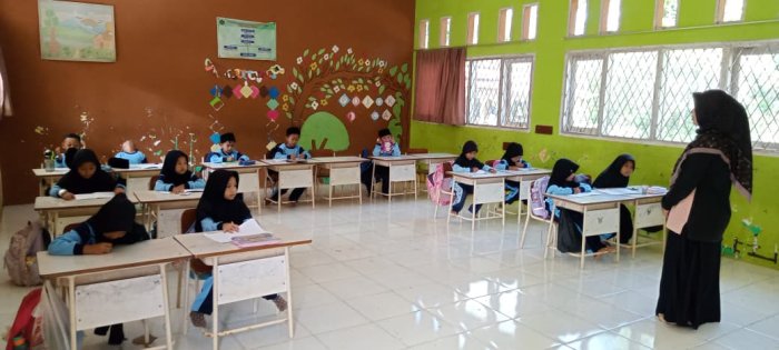 Siswa Kelas Rendah MIN 1 Tebo Antusias Mengikuti Pembelajaran